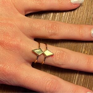 Fragrant Jewels Gold and Yellow Diamond Ring